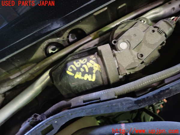5UPJ-17666770]クラウン ロイヤル ハイブリッド(AWS210)フロントワイパーモーター 中古_m0004.jpg