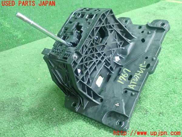 5UPJ-17677555]クラウン ロイヤル(GRS210)ATシフトレバー 中古_m0002.jpg