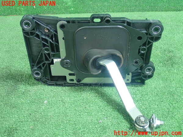 5UPJ-17677555]クラウン ロイヤル(GRS210)ATシフトレバー 中古_m0003.jpg