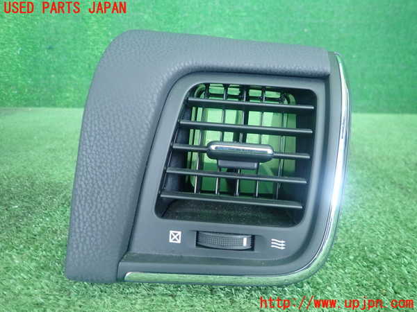 5UPJ-17677526]クラウン ロイヤル(GRS210)エアコン吹き出し口1 中古_m0001.jpg