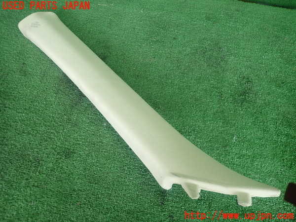 5UPJ-17677660]クラウン ロイヤル(GRS210)左フロントピラートリム 中古_m0001.jpg