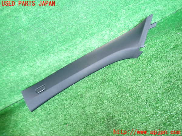 5UPJ-17687660]BMW M135i xDrive(7L20)(F40)左フロントピラートリム 中古_m0001.jpg