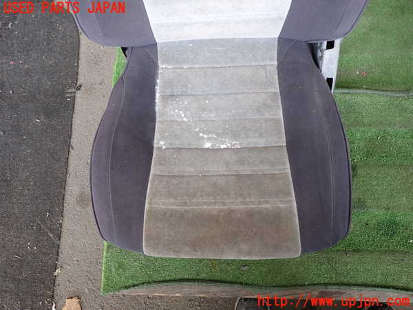 5UPJ-17697065]ランクル60系(HJ61V(改))助手席シート 中古_m0002.jpg