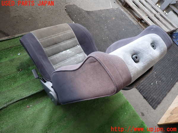 5UPJ-17697065]ランクル60系(HJ61V(改))助手席シート 中古_m0003.jpg