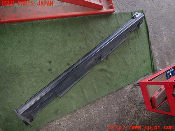 2UPJ-17701390]CX-30(DMEP)右サイドステップ 中古_m0001.jpg