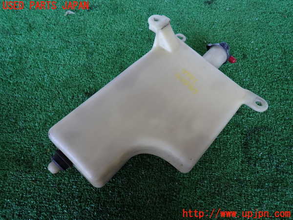 2UPJ-17712410]ランクル100系(UZJ100W)ラジエータータンク 中古_m0003.jpg