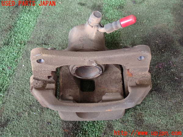 2UPJ-17714090]ランクル100系(UZJ100W)右リアキャリパー 中古_m0002.jpg