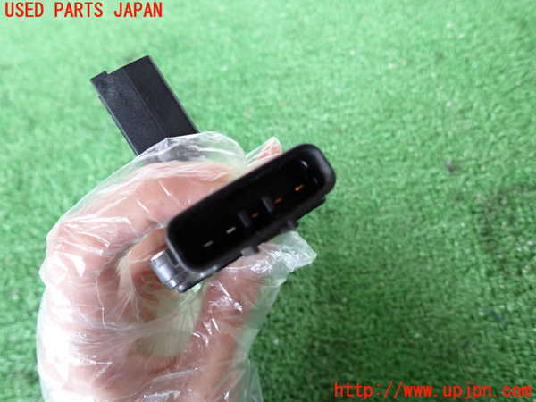 2UPJ-17716320]ランクル100系(UZJ100W)エアフロメーター 中古_m0004.jpg