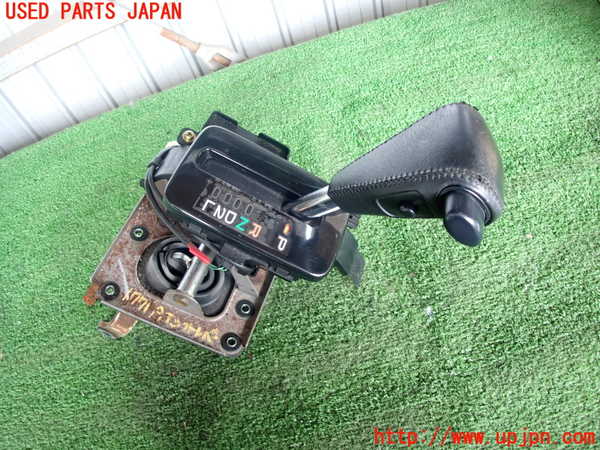 2UPJ-17717555]ランクル100系(UZJ100W)ATシフトレバー 中古_m0001.jpg
