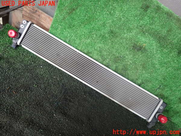 5UPJ-17742322]プリウスα(ZVW41W)ラジエーター2 中古_m0002.jpg