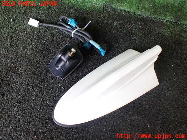 5UPJ-17746550]プリウスα(ZVW41W)アンテナ 中古_m0001.jpg