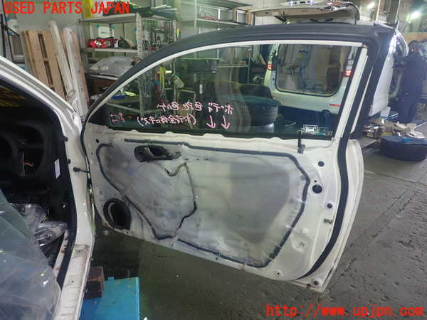 5UPJ-17751230]インテグラ タイプR 後期(DC5)右ドア ASAHI M2H3 中古_m0005.jpg