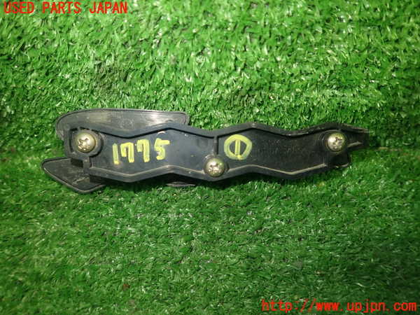 5UPJ-17751631]インテグラ タイプR 後期(DC5)エンブレム1 中古_m0003.jpg