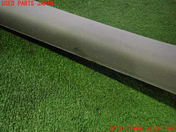 5UPJ-17767660]クラウン マジェスタ ハイブリッド(GWS214)左フロントピラートリム 中古_m0002.jpg