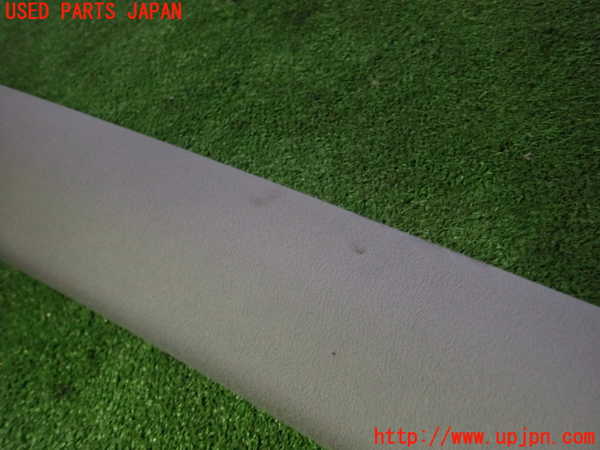 5UPJ-17767660]クラウン マジェスタ ハイブリッド(GWS214)左フロントピラートリム 中古_m0004.jpg