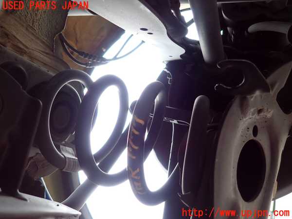 5UPJ-17775100]BMW ミニ(MINI)ジョンクーパーワークス(JCW) クラブマン(LVJCW)右リアスプリング 中古 F54_m0001.jpg