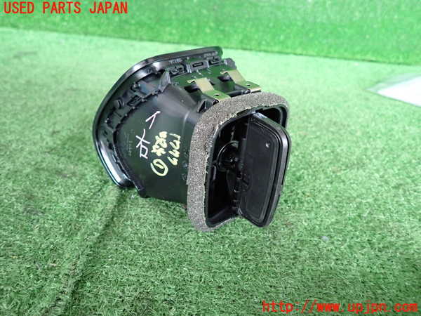 5UPJ-17777526]BMW ミニ(MINI)ジョンクーパーワークス(JCW) クラブマン(LVJCW)エアコン吹き出し口1 中古 F54_m0002.jpg