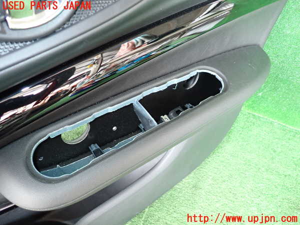 5UPJ-17771234]BMW ミニ(MINI)ジョンクーパーワークス(JCW) クラブマン(LVJCW)右前ドア内張り 中古 F54_m0003.jpg