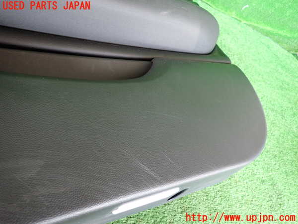 5UPJ-17771234]BMW ミニ(MINI)ジョンクーパーワークス(JCW) クラブマン(LVJCW)右前ドア内張り 中古 F54_m0005.jpg