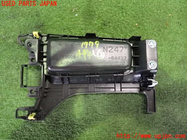 5UPJ-17797842]ロードスター(ND5RC)小物入れ2 中古_m0002.jpg