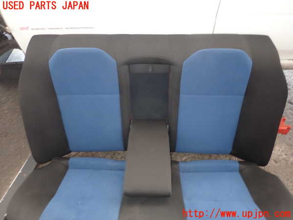 5UPJ-17807385]インプレッサ WRX-STi(GDB)リアシート 中古_m0002.jpg