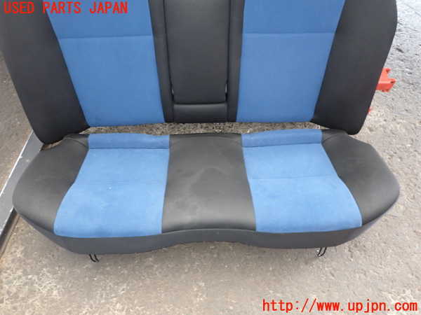 5UPJ-17807385]インプレッサ WRX-STi(GDB)リアシート 中古_m0003.jpg