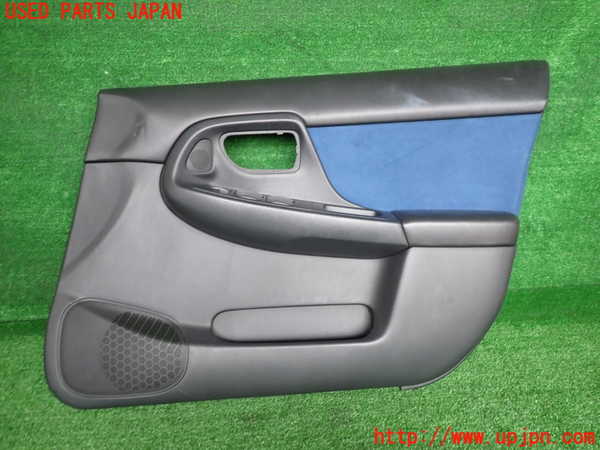 5UPJ-17801234]インプレッサ WRX-STi(GDB)右前ドア内張り 中古_m0001.jpg