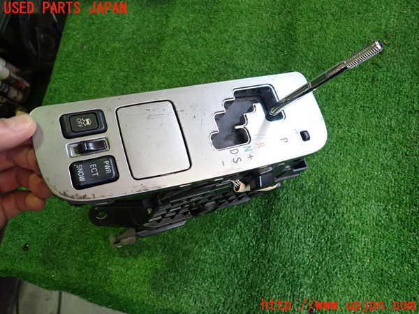 2UPJ-17817555]レクサス・SC430(UZZ40)ATシフトレバー 中古 ソアラ_m0001.jpg