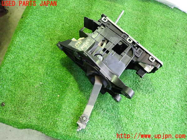 2UPJ-17817555]レクサス・SC430(UZZ40)ATシフトレバー 中古 ソアラ_m0003.jpg