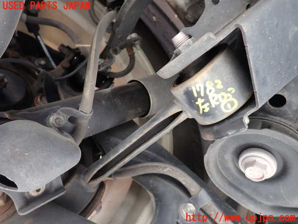 5UPJ-17825226]レクサス・RX450h(GYL20W)左リアロアアーム1 中古_m0001.jpg