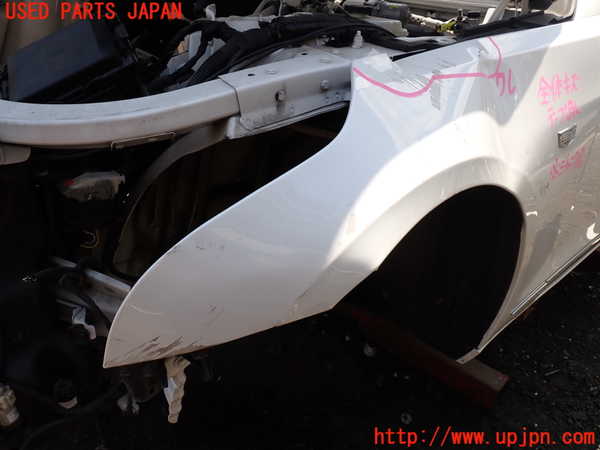 5UPJ-17831082]キャデラック・CT6(O1SL)左前フェンダー ジャンク部品取り_m0003.jpg