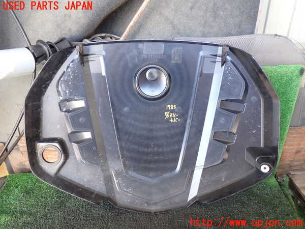 5UPJ-17832160]キャデラック・CT6(O1SL)エンジンアッパーカバー 中古_m0003.jpg