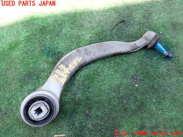 5UPJ-17835320]キャデラック・CT6(O1SL)左フロントテンションロッド 中古_m0001.jpg