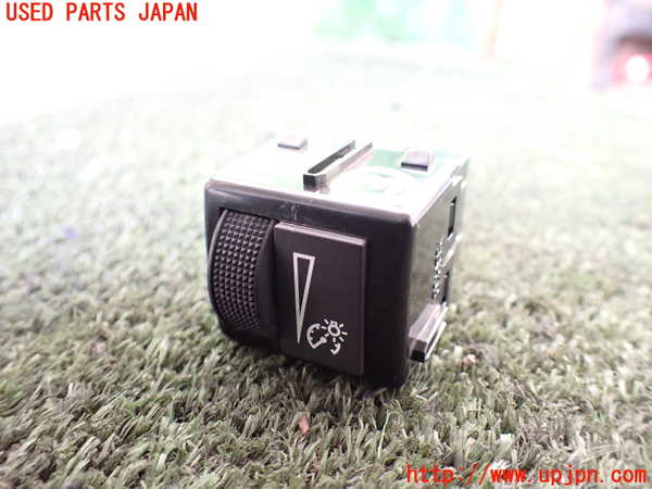5UPJ-17836308]キャデラック・CT6(O1SL)スイッチ3 (メーター照度調整) 中古_m0001.jpg