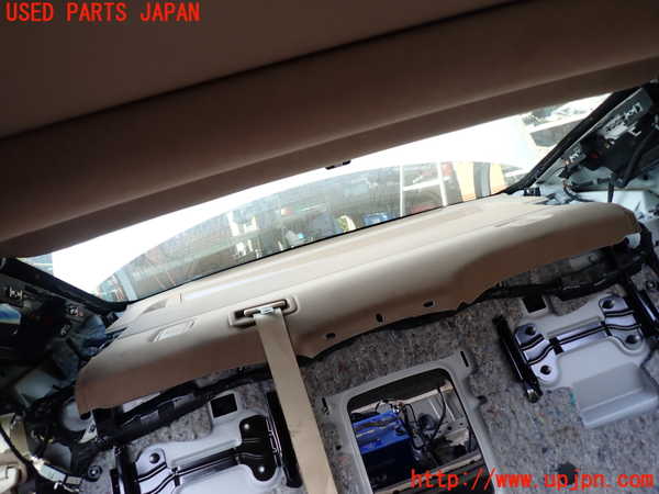 5UPJ-17837761]キャデラック・CT6(O1SL)トノカバー1 中古_m0001.jpg