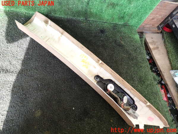 5UPJ-17837655]キャデラック・CT6(O1SL)右フロントピラートリム 中古_m0002.jpg