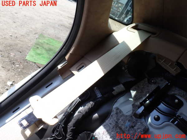 5UPJ-17837155]キャデラック・CT6(O1SL)右2列目シートベルト 中古_m0001.jpg
