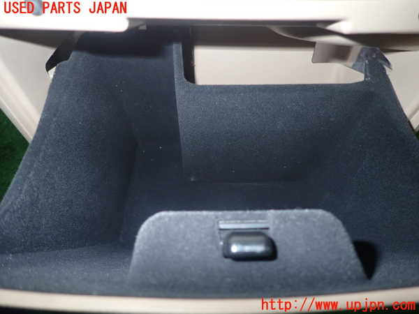 5UPJ-17857549]ヴェルファイア(GGH20W)コンソール 中古_m0005.jpg