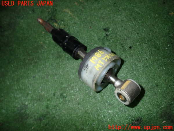 5UPJ-17867560]フェアレディZ(Z33)MTシフトレバー 中古_m0001.jpg
