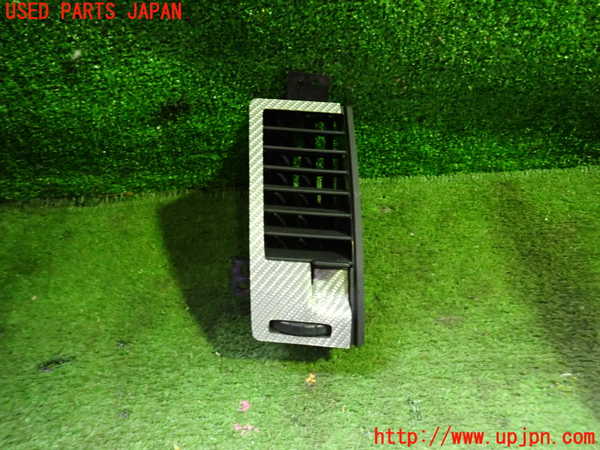 5UPJ-17867527]フェアレディZ(Z33)エアコン吹き出し口2（左） 中古_m0001.jpg