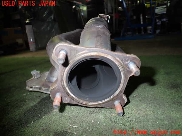 5UPJ-17872041]ポルシェ・パナメーラ 4S(970M48A-)エキマニ1 中古_m0002.jpg