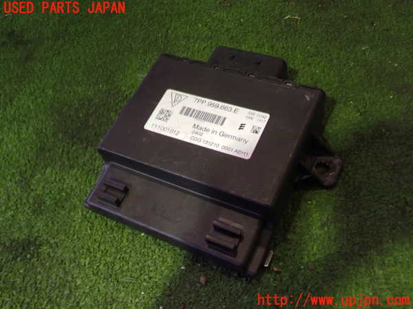 5UPJ-17876149]ポルシェ・パナメーラ 4S(970M48A-)コンピューター4 7PP.959.663.E 中古_m0001.jpg