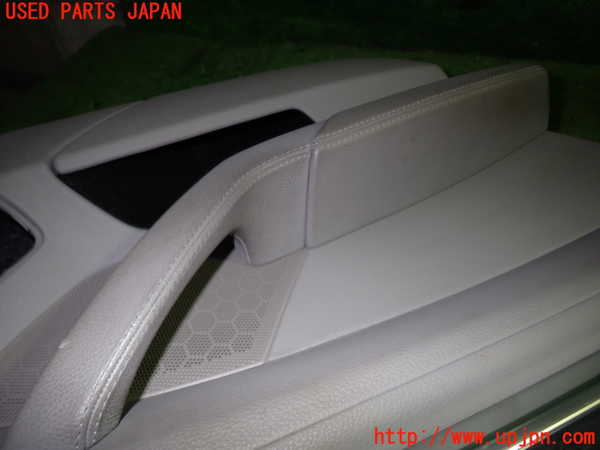 5UPJ-17871264]ポルシェ・パナメーラ 4S(970M48A-)左前ドア内張り 中古_m0003.jpg