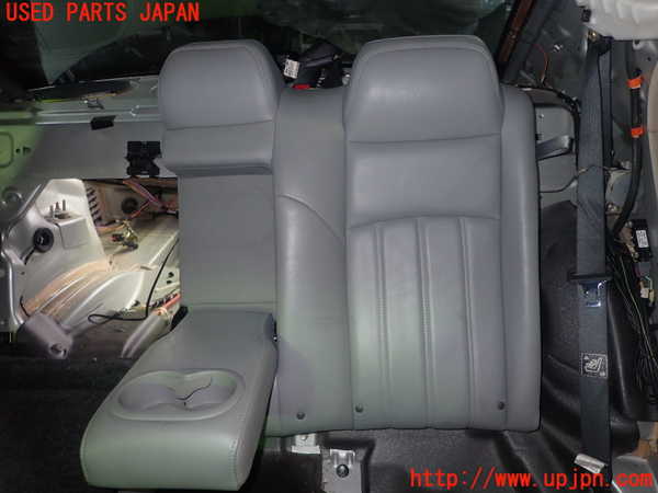 5UPJ-17887385]クライスラー・300C(LX57)リアシート 中古_m0003.jpg