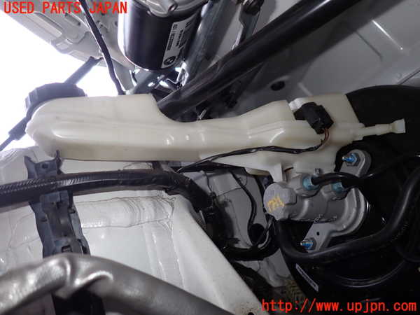 5UPJ-17914050]BMW 218d アクティブツアラー(2C20)(F45) ブレーキマスターシリンダー 中古_m0002.jpg