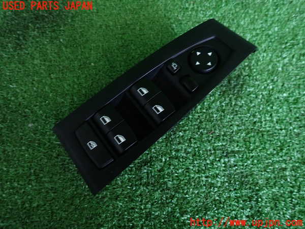 5UPJ-17916240]BMW 218d アクティブツアラー(2C20)(F45) 右前パワーウィンドウスイッチ 中古_m0001.jpg