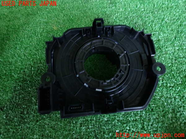 5UPJ-17916800]BMW 218d アクティブツアラー(2C20)(F45) スパイラルケーブル(リール) 中古_m0003.jpg