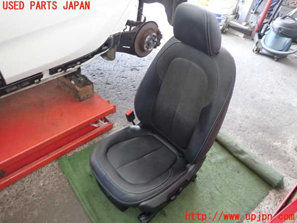 5UPJ-17917065]BMW 218d アクティブツアラー(2C20)(F45) 助手席シート 中古_m0001.jpg