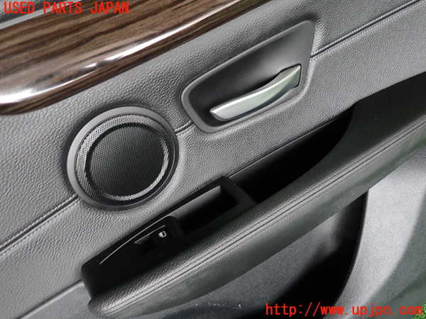 5UPJ-17911294]BMW 218d アクティブツアラー(2C20)(F45) 右後ドア内張り 中古_m0002.jpg