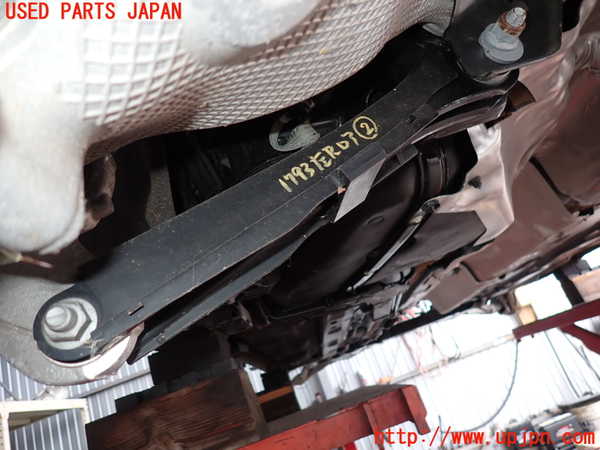 2UPJ-17935227]ボルボ・S60(ZB420TM)左リアロアアーム2 中古_m0001.jpg